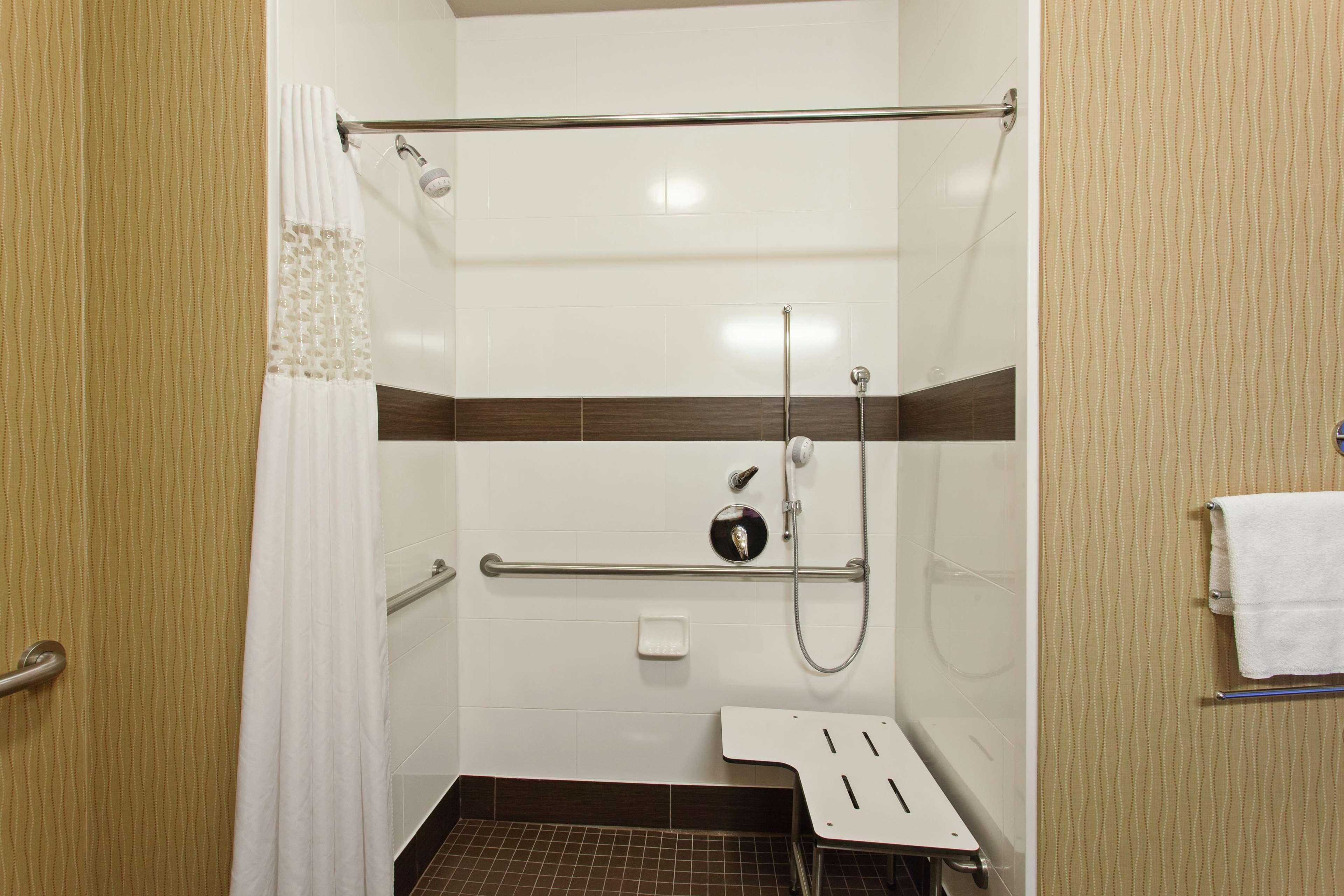 Hampton Inn Seattle/Everett Downtown Exterior photo