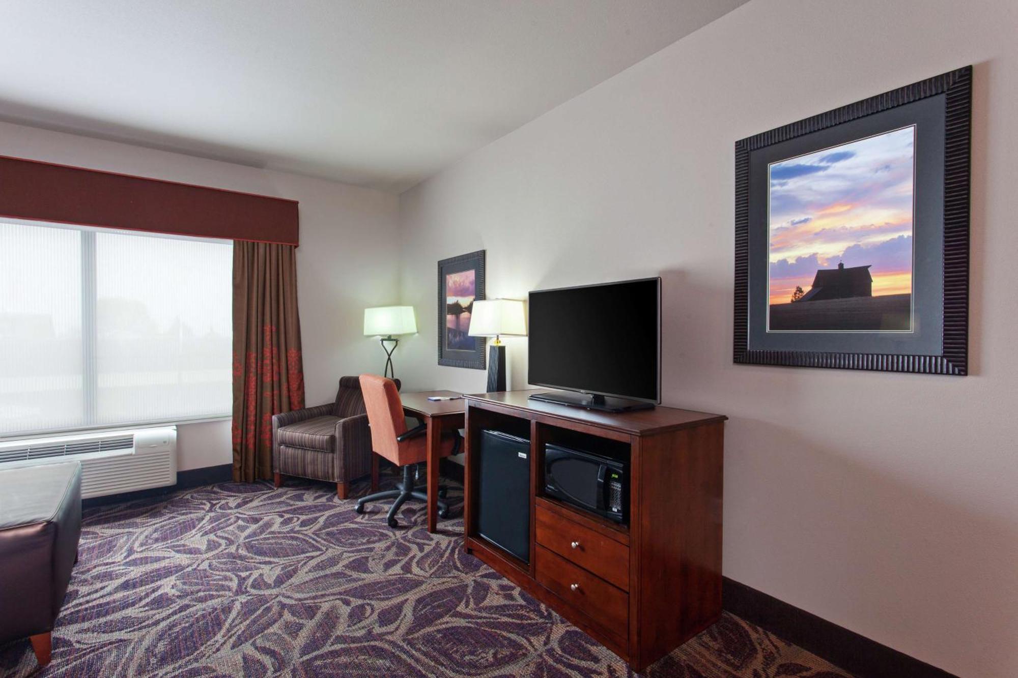 Hampton Inn Seattle/Everett Downtown Exterior photo