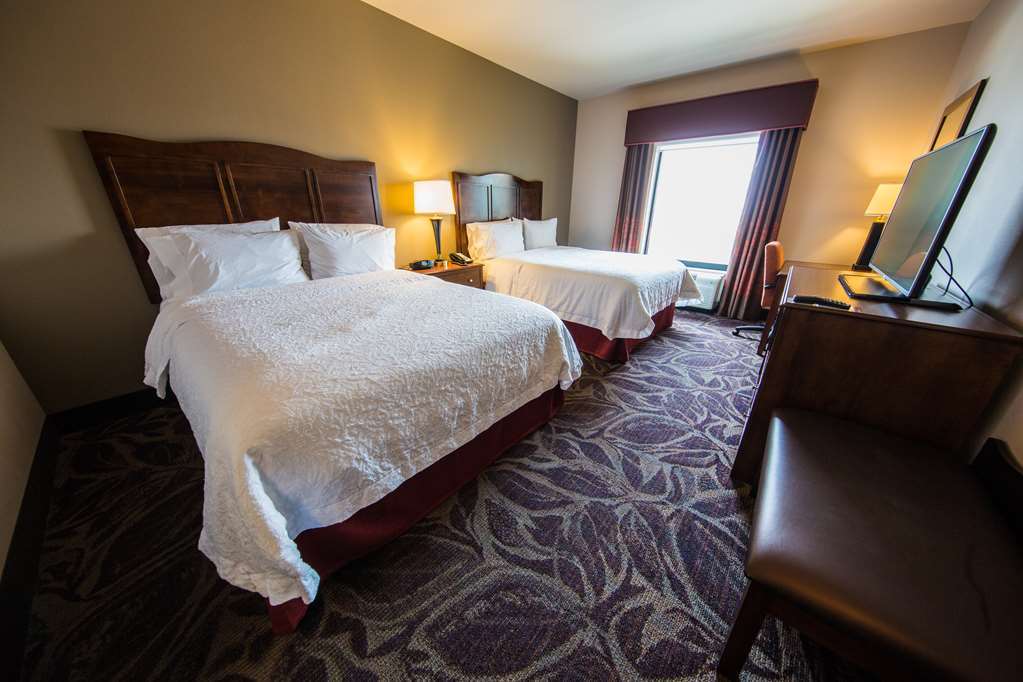 Hampton Inn Seattle/Everett Downtown Room photo