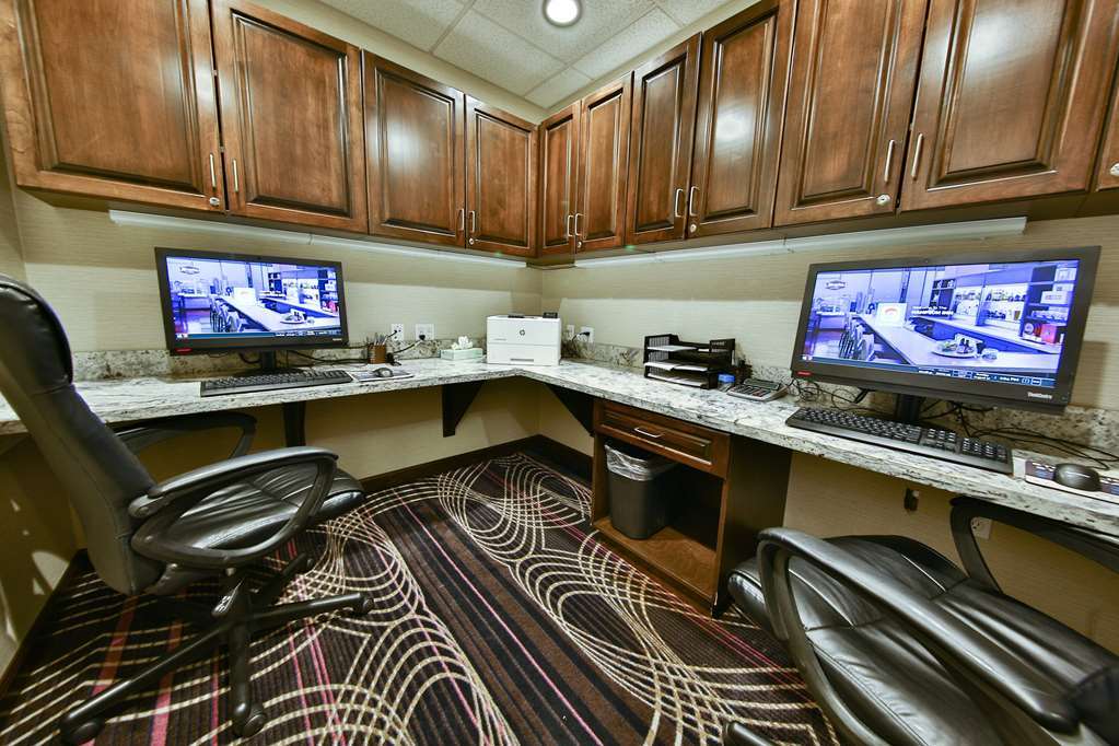 Hampton Inn Seattle/Everett Downtown Facilities photo