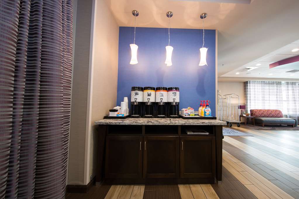 Hampton Inn Seattle/Everett Downtown Interior photo