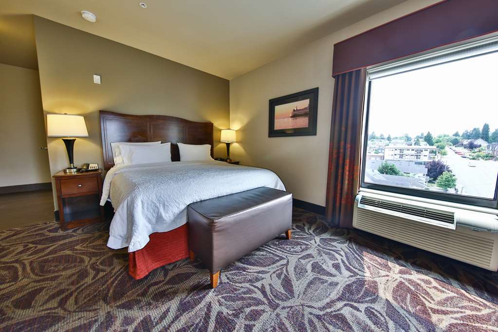 Hampton Inn Seattle/Everett Downtown Room photo